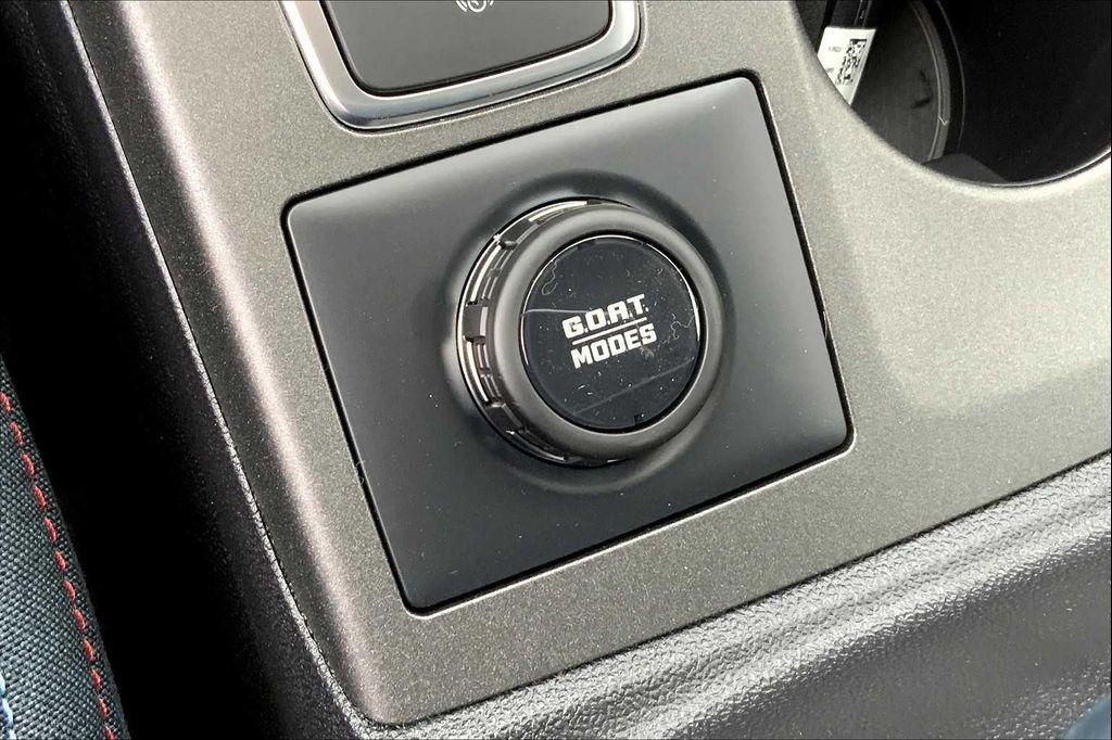 new 2025 Ford Bronco Sport car, priced at $32,032