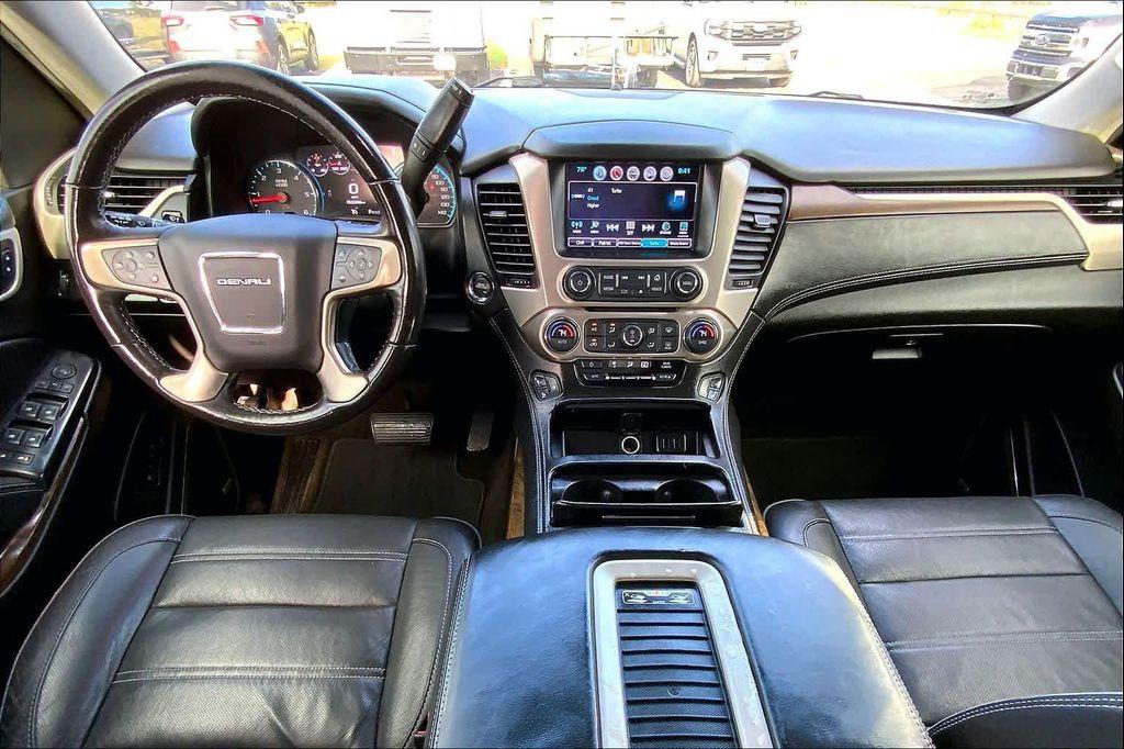 used 2018 GMC Yukon car, priced at $17,899