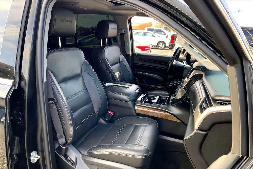 used 2018 GMC Yukon car, priced at $17,899