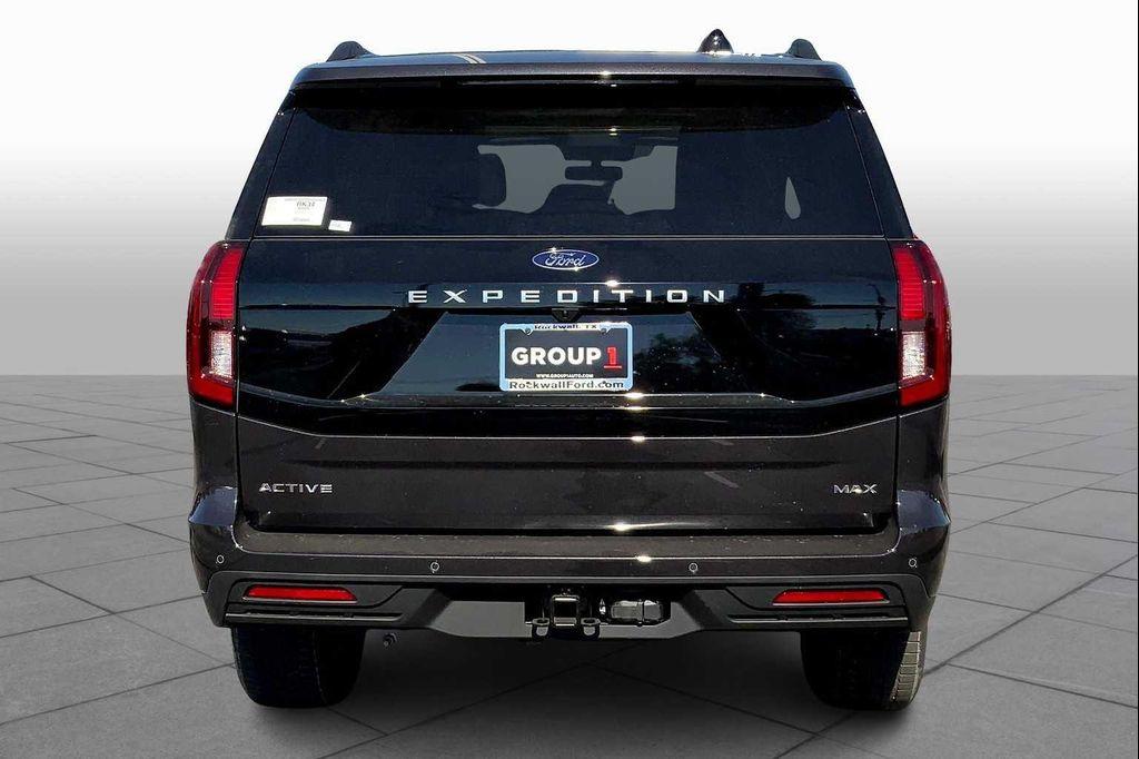 new 2025 Ford Expedition Max car, priced at $73,335