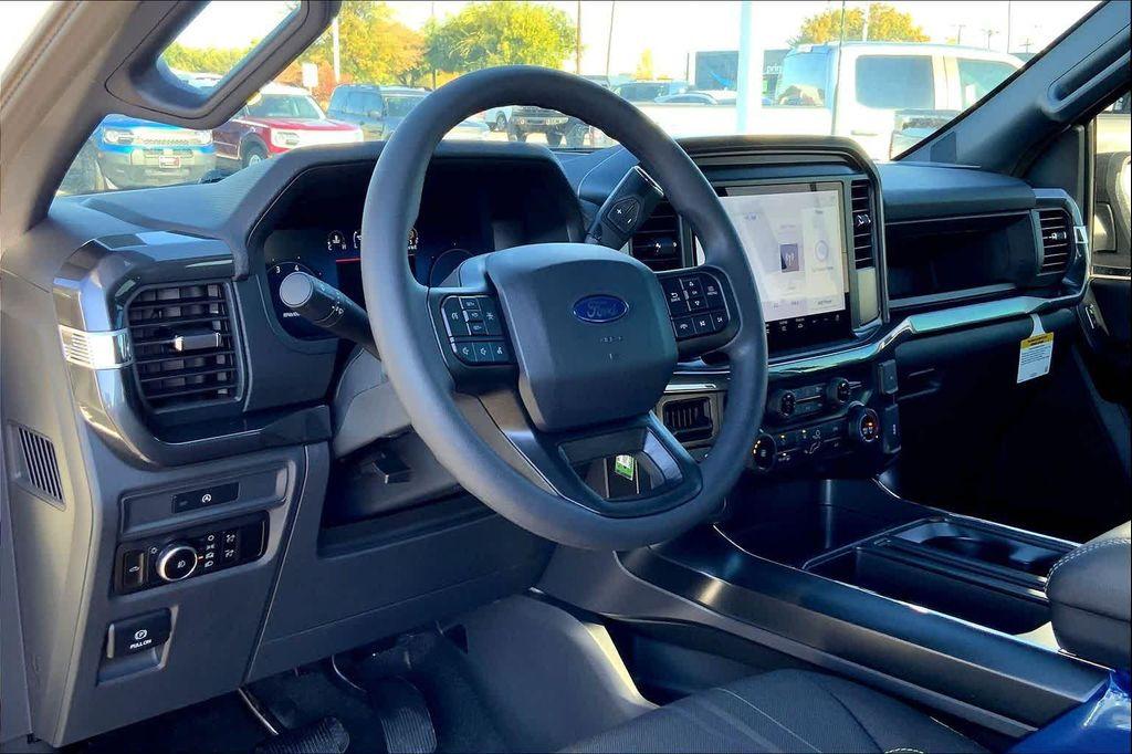 new 2025 Ford F-150 car, priced at $52,830