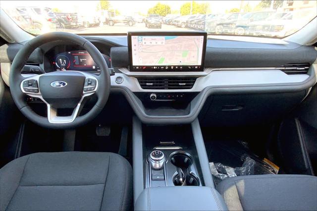new 2025 Ford Explorer car, priced at $39,799