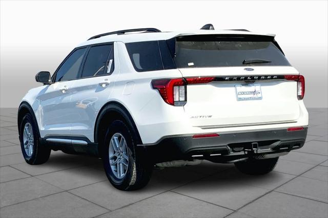 new 2025 Ford Explorer car, priced at $39,799