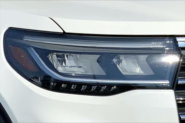 new 2025 Ford Explorer car, priced at $39,799