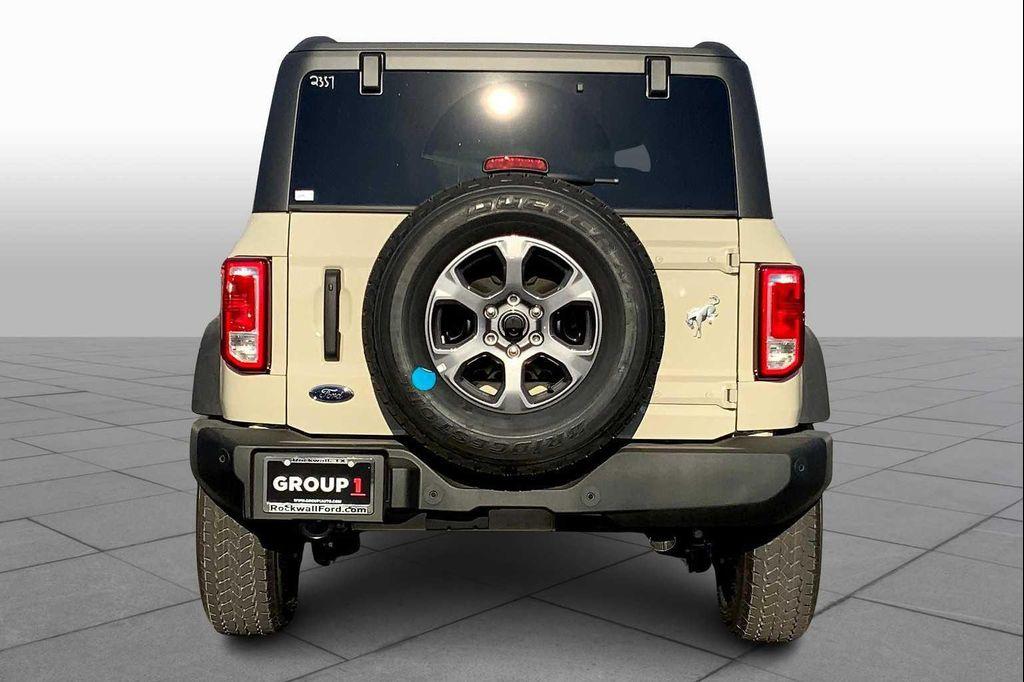new 2025 Ford Bronco car, priced at $44,679