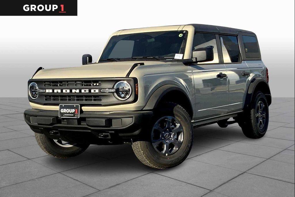 new 2025 Ford Bronco car, priced at $44,679