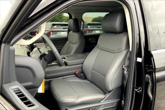 new 2025 Ford Expedition car, priced at $68,170