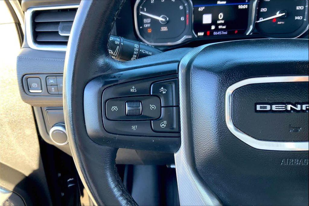 used 2021 GMC Yukon car, priced at $45,726