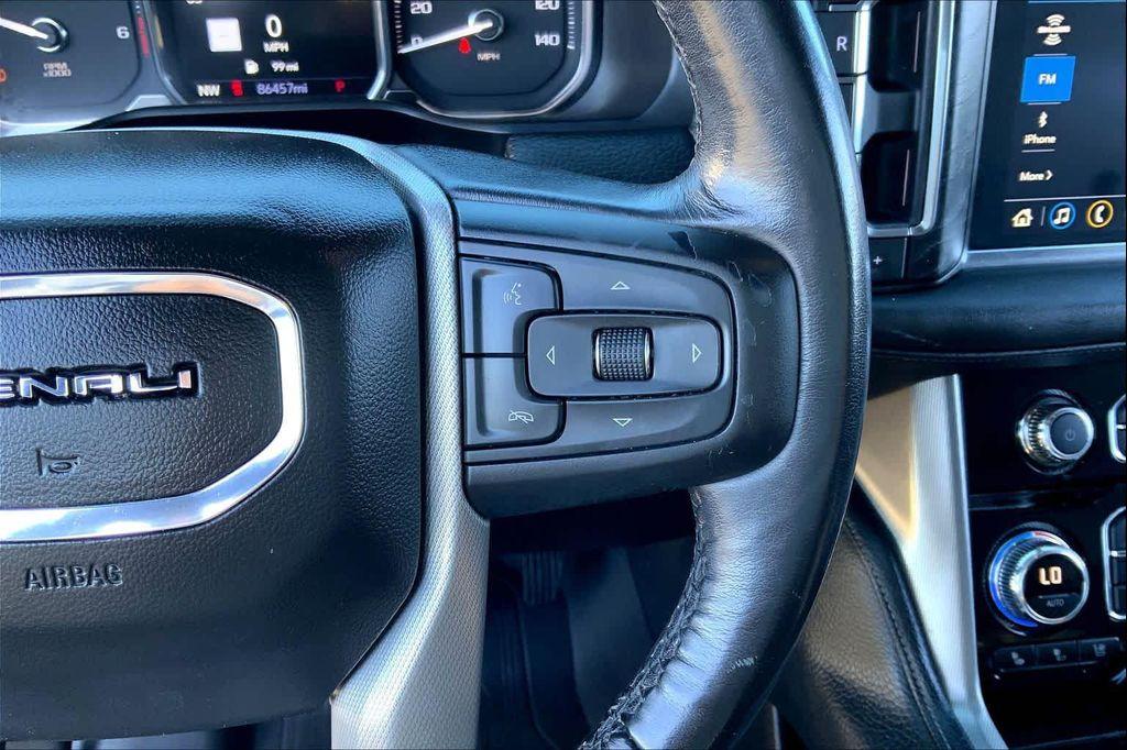 used 2021 GMC Yukon car, priced at $45,726