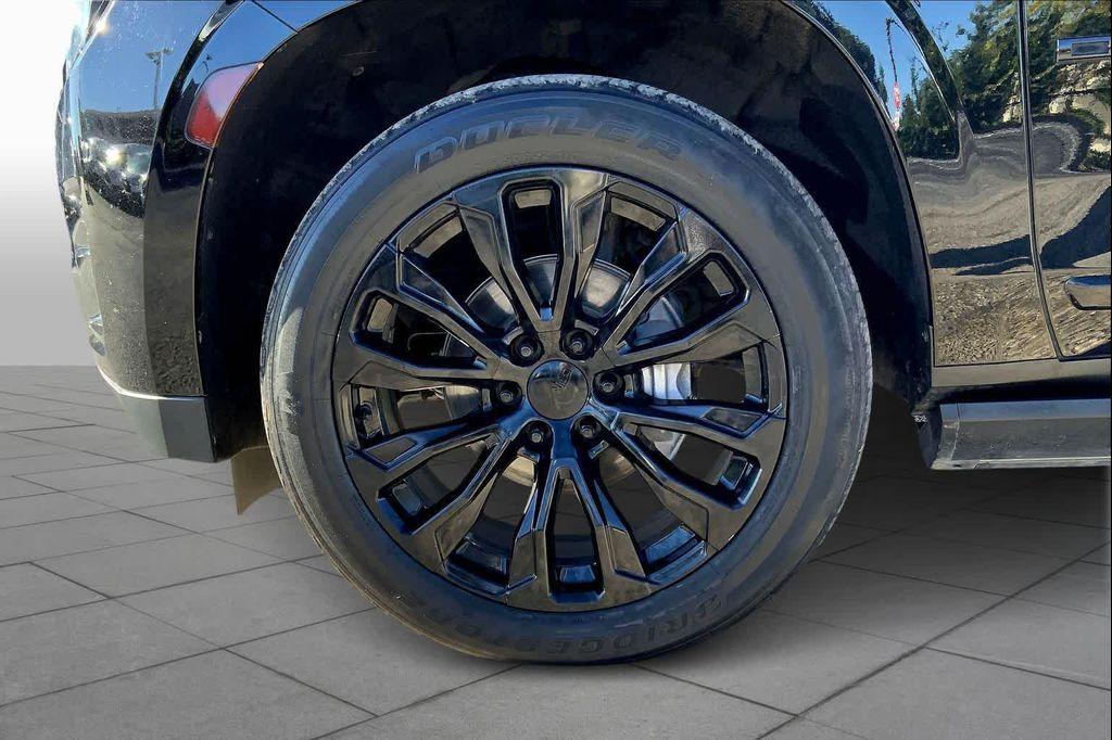 used 2021 GMC Yukon car, priced at $45,726