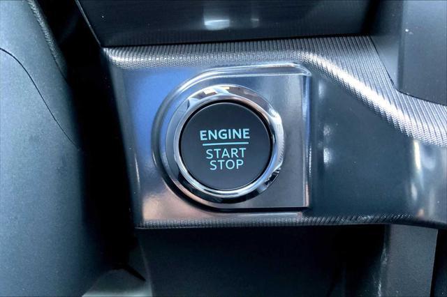new 2025 Ford F-150 car, priced at $62,402