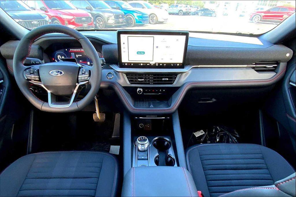 new 2025 Ford Explorer car, priced at $46,521