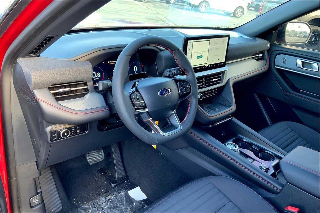 new 2025 Ford Explorer car, priced at $46,521