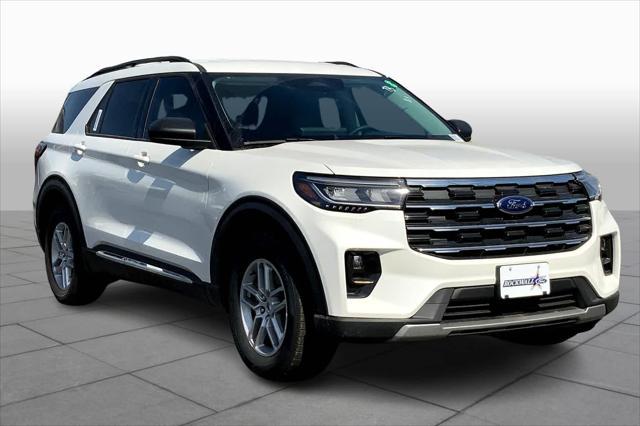 new 2025 Ford Explorer car, priced at $43,960