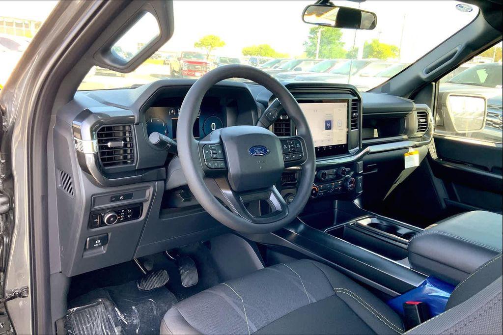 new 2025 Ford F-150 car, priced at $44,737
