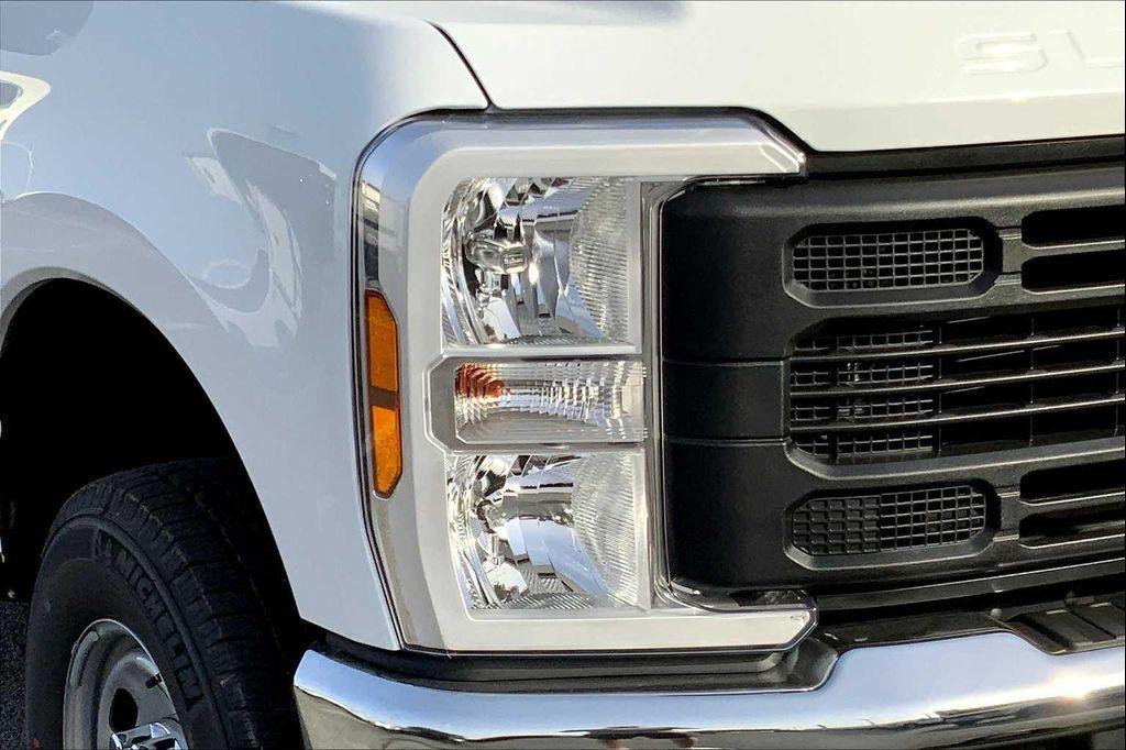 new 2025 Ford F-250 car, priced at $57,488