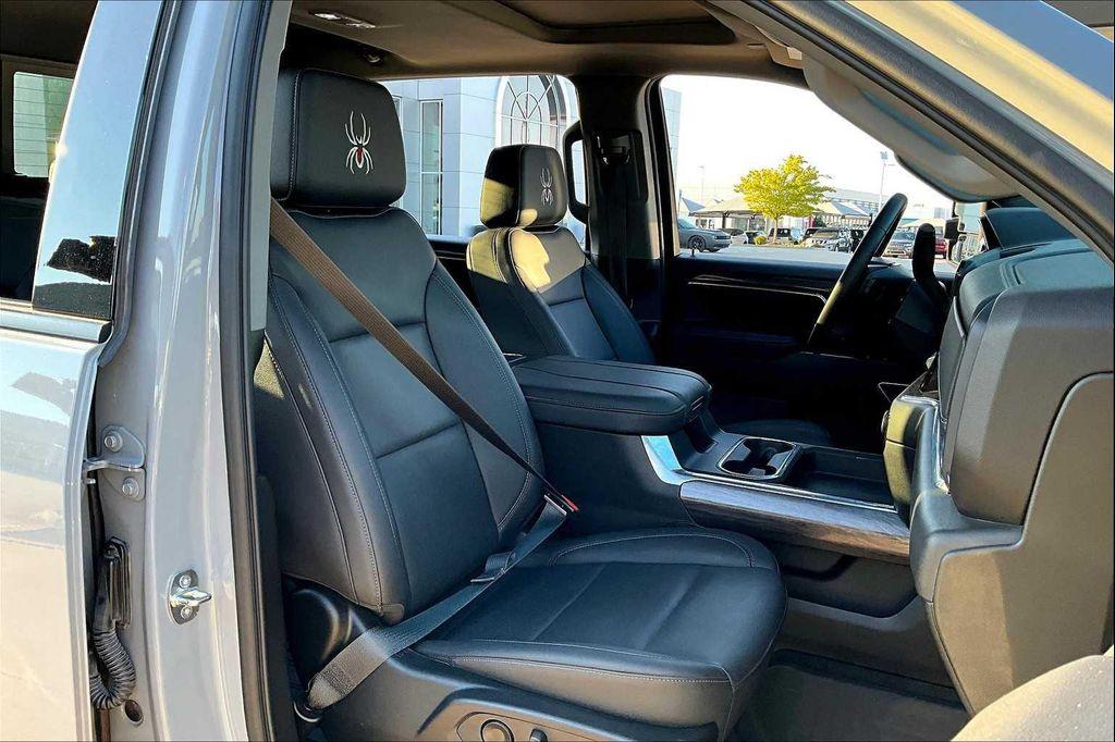 used 2024 Chevrolet Silverado 2500 car, priced at $67,198