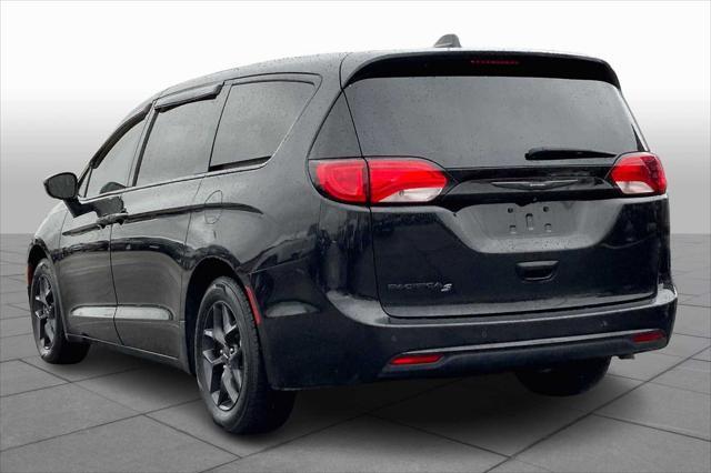 used 2020 Chrysler Pacifica car, priced at $20,888