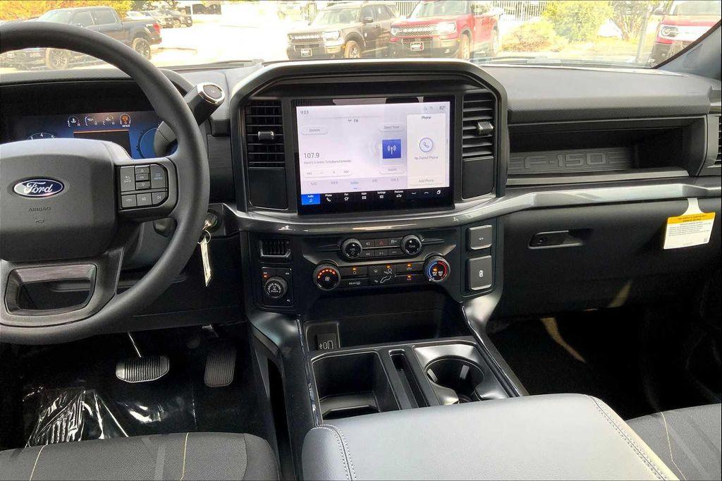 new 2025 Ford F-150 car, priced at $51,712