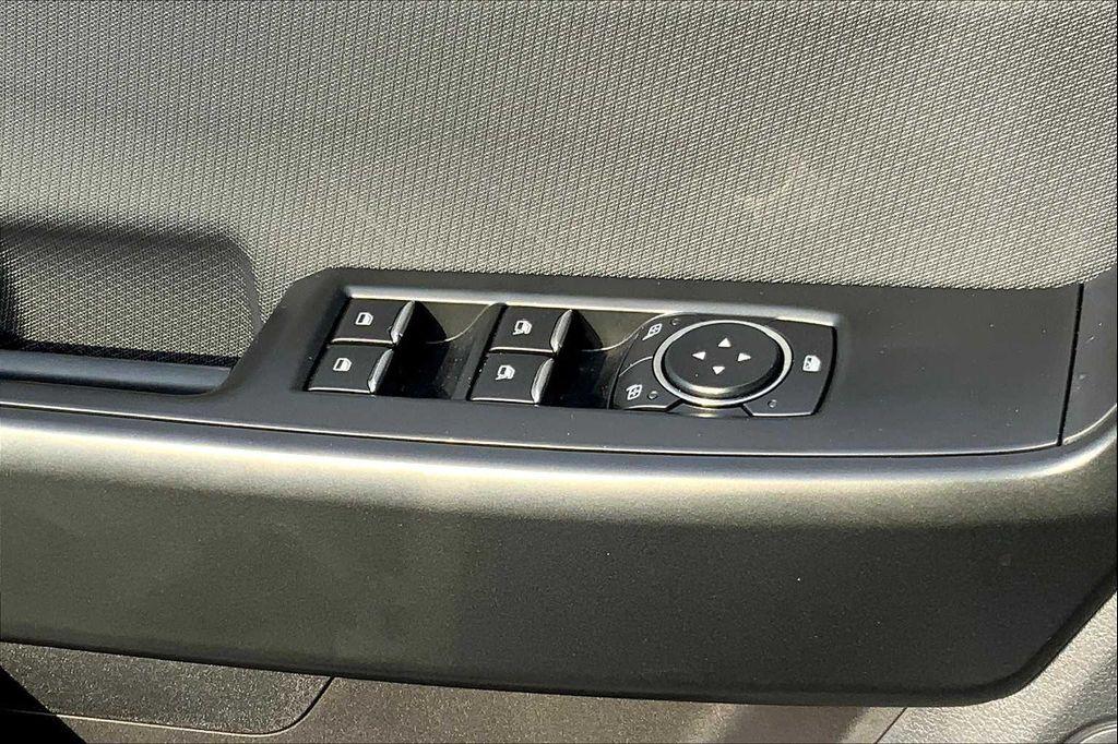 new 2025 Ford F-150 car, priced at $51,712