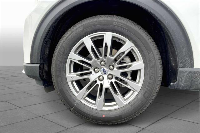 new 2025 Ford Explorer car, priced at $50,857