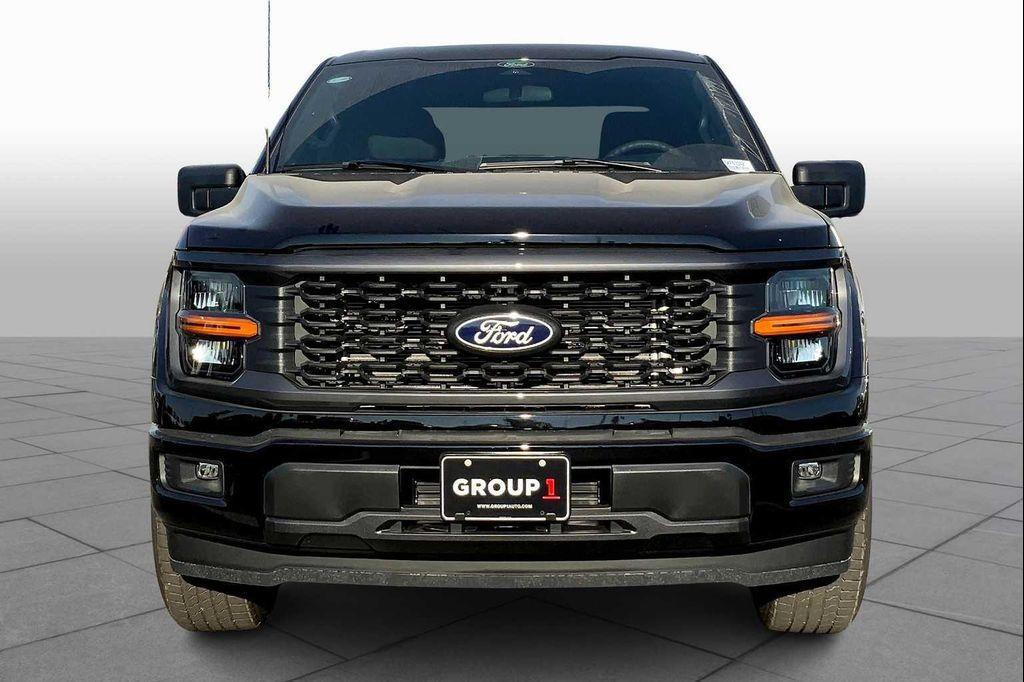 new 2025 Ford F-150 car, priced at $45,132