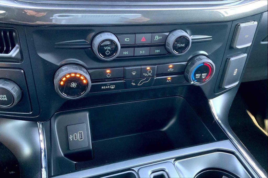 new 2025 Ford F-150 car, priced at $45,132