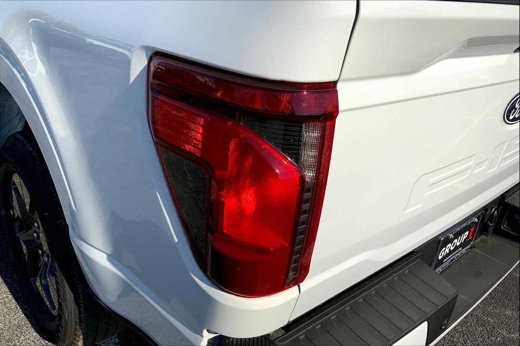 new 2025 Ford F-150 car, priced at $45,132