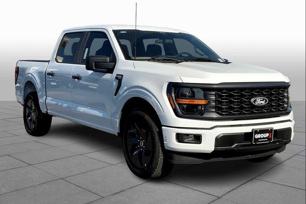 new 2025 Ford F-150 car, priced at $45,132