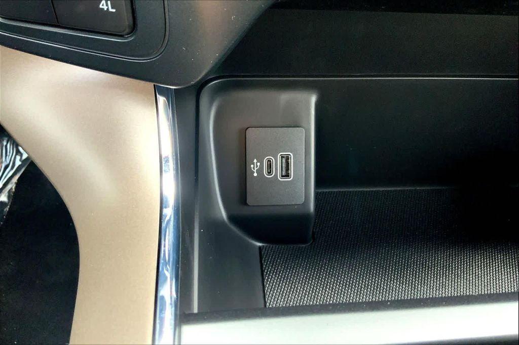 new 2025 Ford F-150 car, priced at $54,540