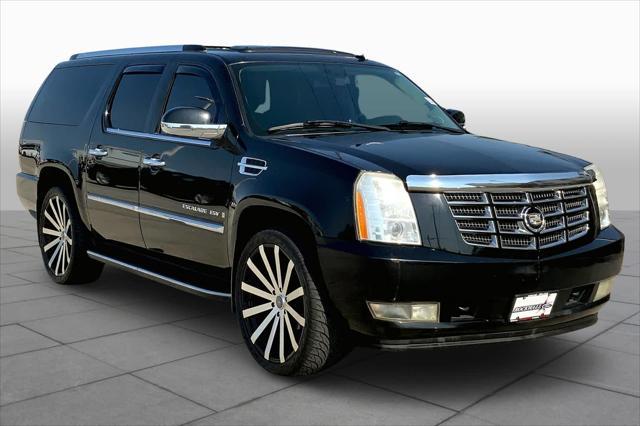 used 2008 Cadillac Escalade ESV car, priced at $10,672