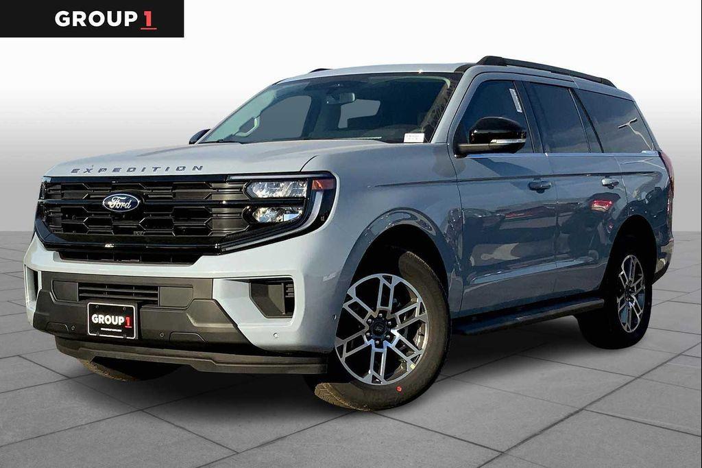 new 2025 Ford Expedition car, priced at $70,835
