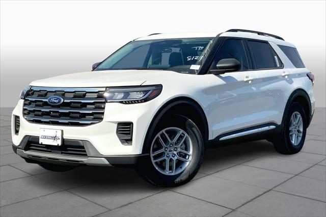 new 2025 Ford Explorer car, priced at $39,395