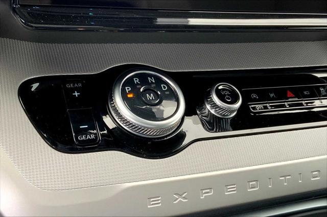 new 2025 Ford Expedition Max car, priced at $72,165