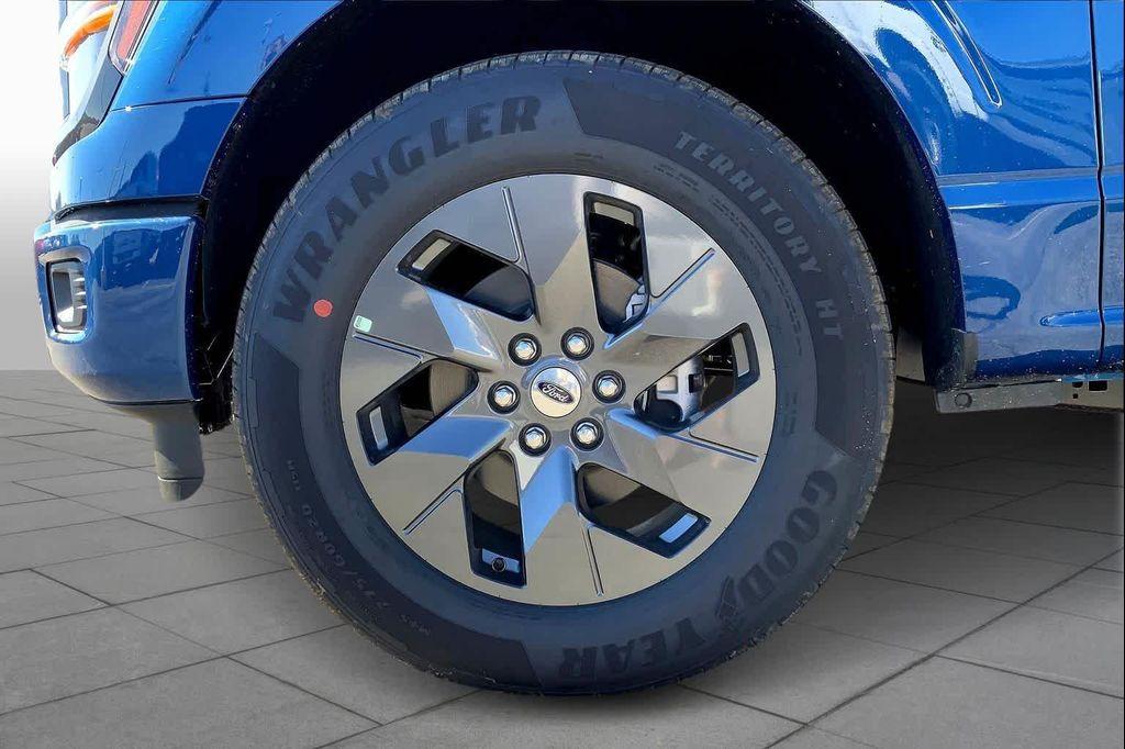new 2025 Ford F-150 car, priced at $48,875