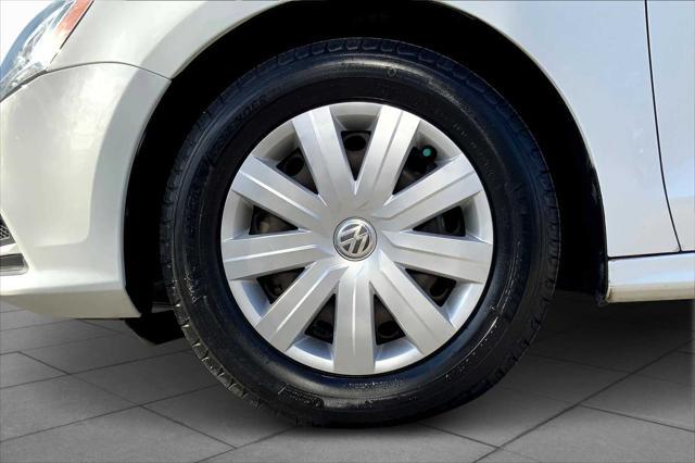 used 2016 Volkswagen Jetta car, priced at $9,895