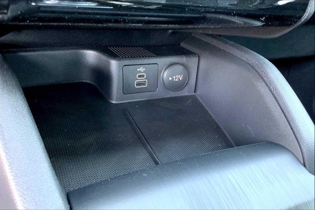 new 2025 Ford Escape car, priced at $33,690