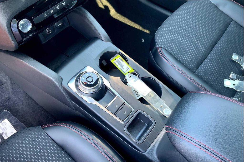 new 2025 Ford Escape car, priced at $33,690
