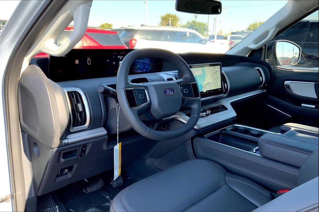 new 2025 Ford Expedition Max car, priced at $73,340