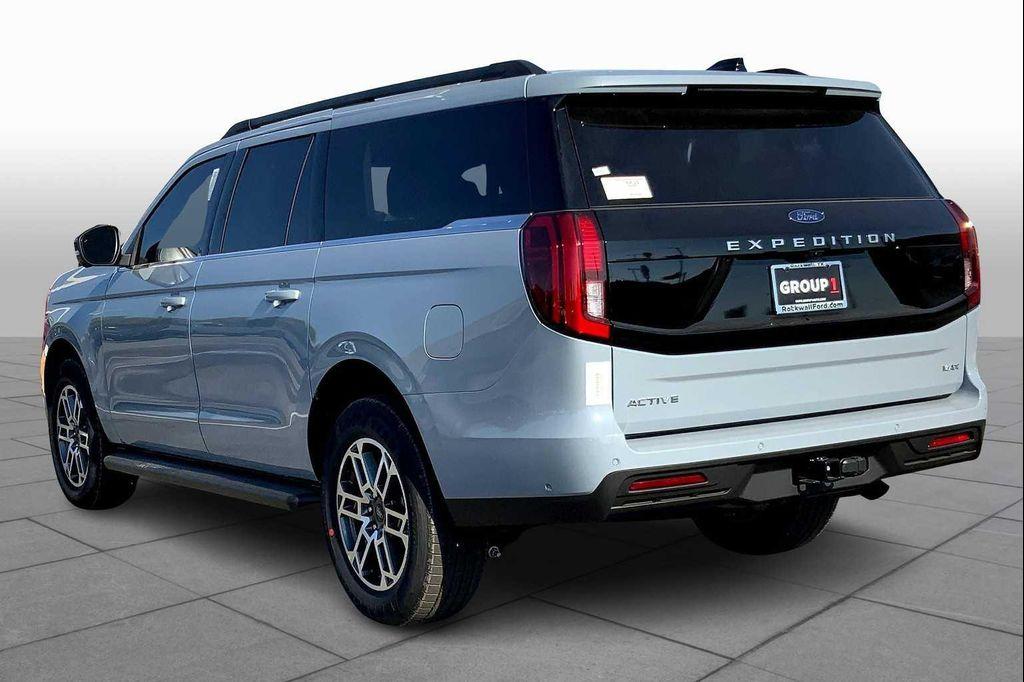 new 2025 Ford Expedition Max car, priced at $73,340