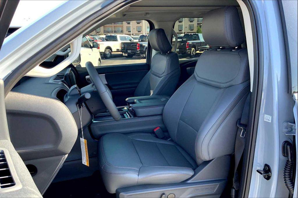 new 2025 Ford Expedition Max car, priced at $73,340