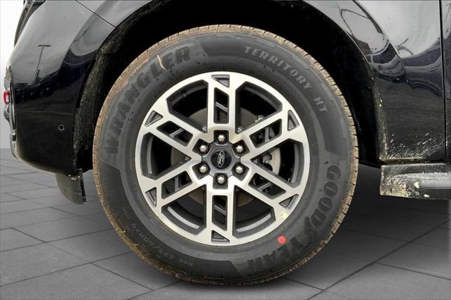 new 2025 Ford Expedition car, priced at $68,060