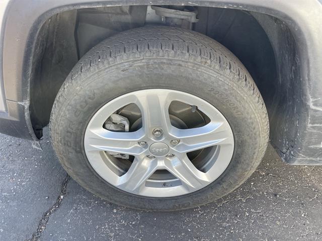 used 2023 Jeep Compass car, priced at $18,988