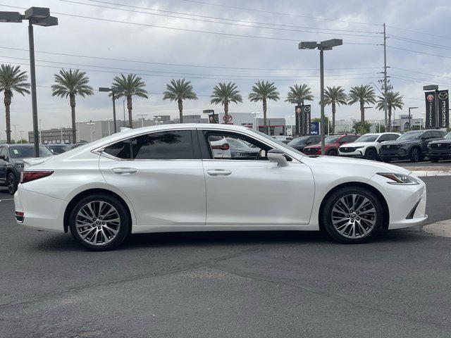 used 2019 Lexus ES 300h car, priced at $29,988