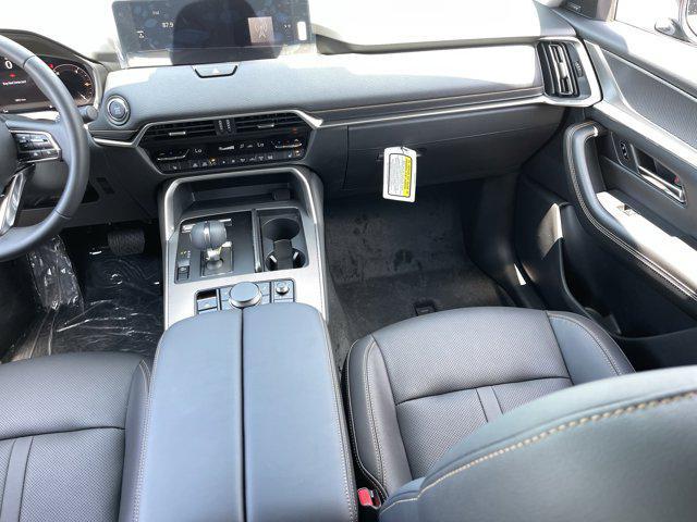new 2025 Mazda CX-70 car