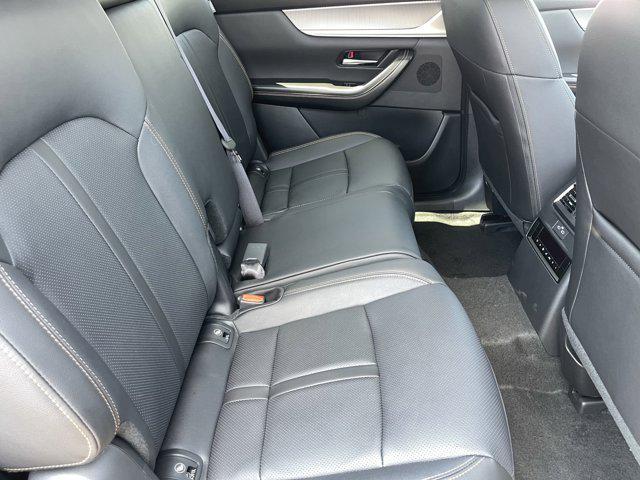 new 2025 Mazda CX-70 car
