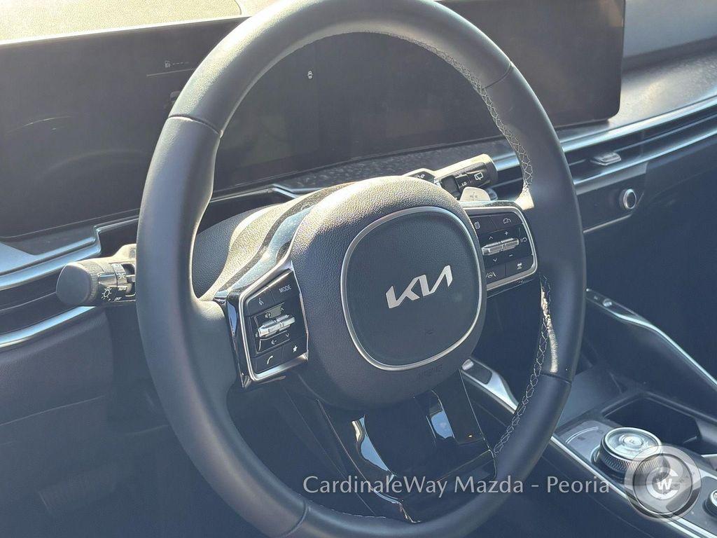 used 2025 Kia Sorento Plug-In Hybrid car