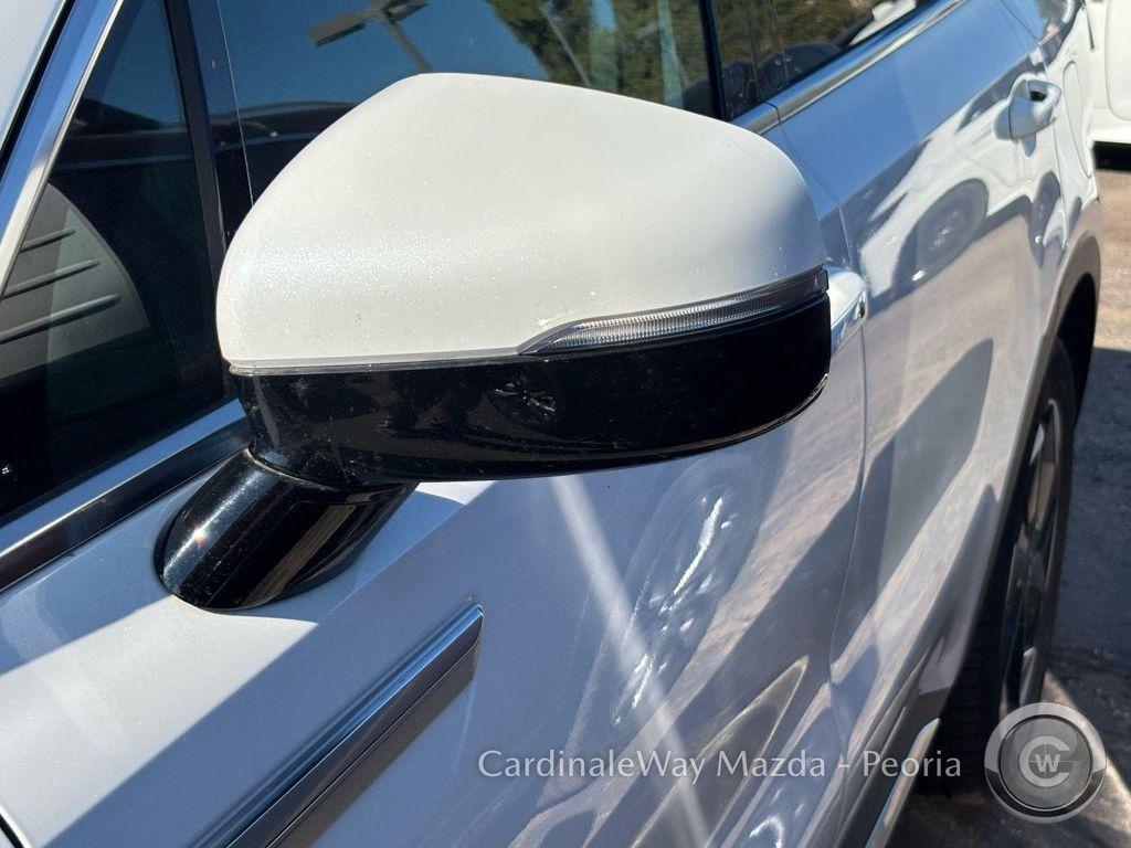 used 2025 Kia Sorento Plug-In Hybrid car