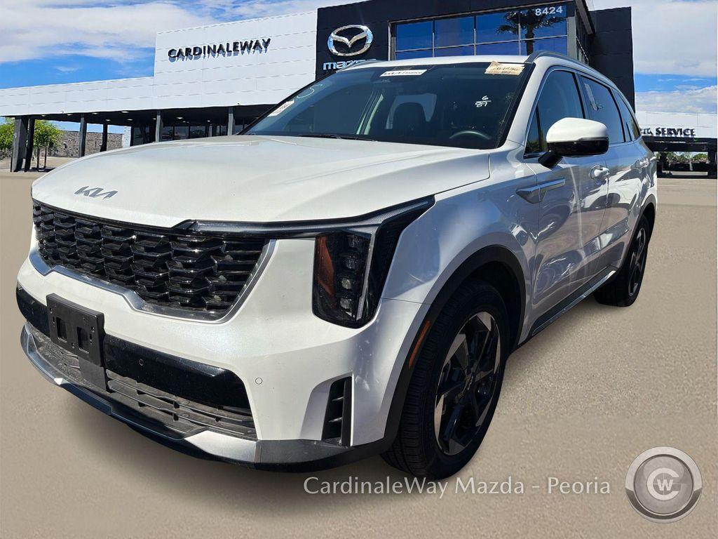 used 2025 Kia Sorento Plug-In Hybrid car