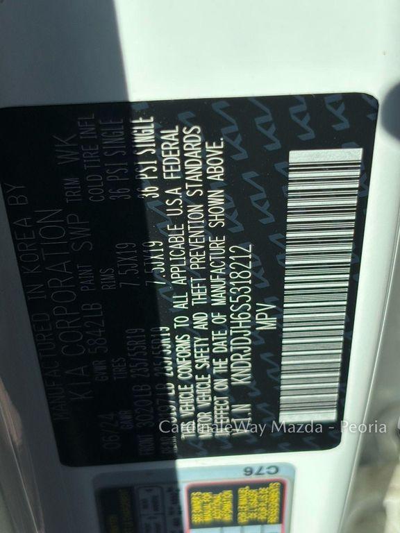 used 2025 Kia Sorento Plug-In Hybrid car